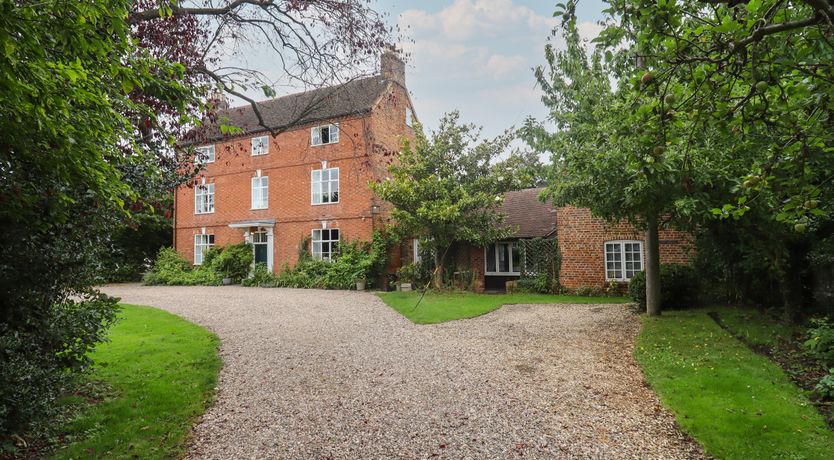 Photo of The Coach House Apartment