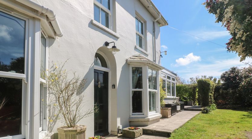 Photo of Burrow House