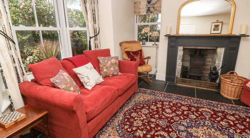 Photo of Burrow House