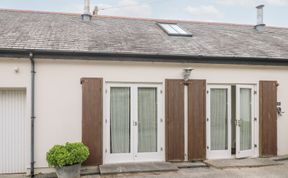 Photo of No 1 The Hinges