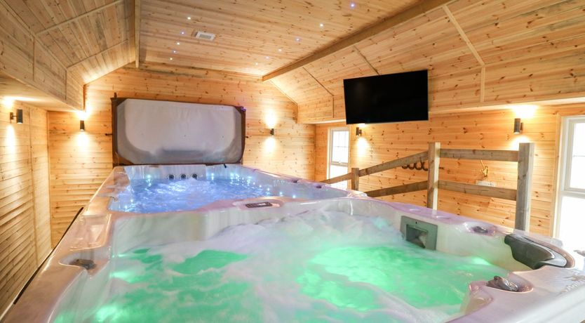 Photo of Tynewydd Fields