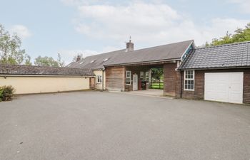 Tynewydd Fields Holiday Cottage