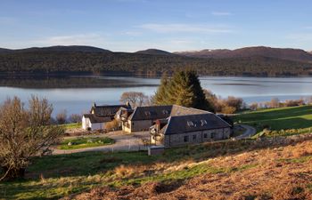 Wallace Holiday Cottage