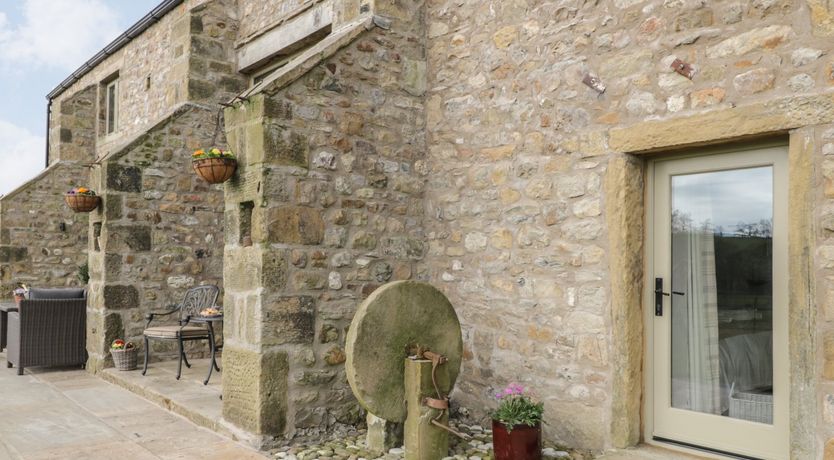 Photo of Crane Field Laithe