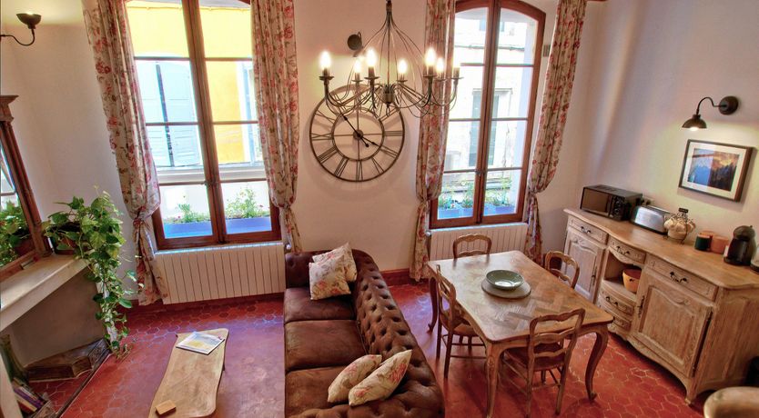 Photo of Cent Cinq - your home from home in the Luberon
