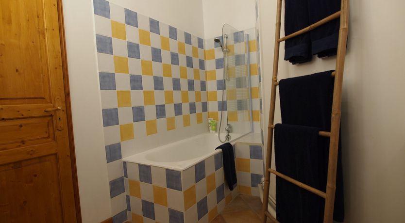 Photo of Cent Cinq - your home from home in the Luberon