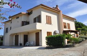 Photo of lubagnu-vacanze-holiday-house