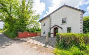 Photo of Higher Treliver Farmhouse