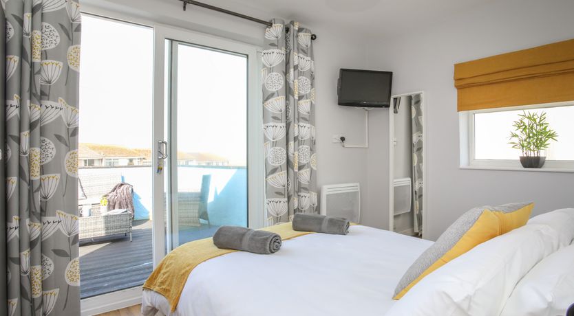 Photo of Twyni Canol