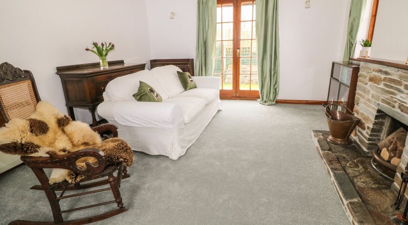 Photo of Thrushel Cottage