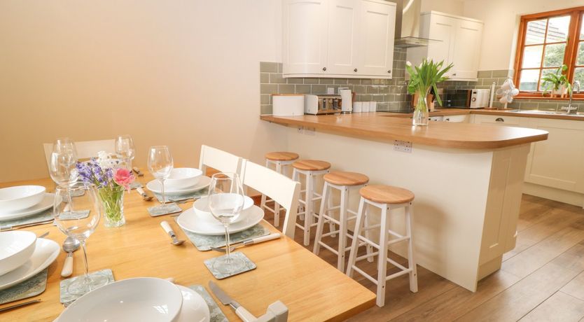 Photo of Thrushel Cottage