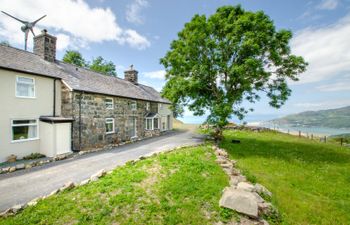 Cyfannedd Uchaf Holiday Cottage