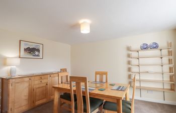 Balnaird Farmhouse Holiday Cottage