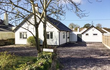 Ty Garth Holiday Cottage