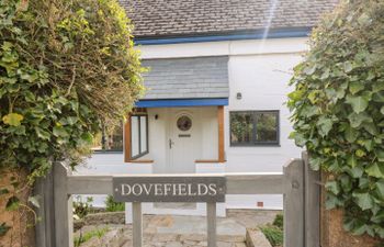 Dovefields Holiday Cottage