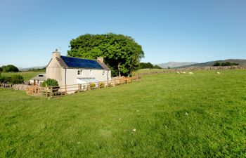 Hen Dy Holiday Cottage