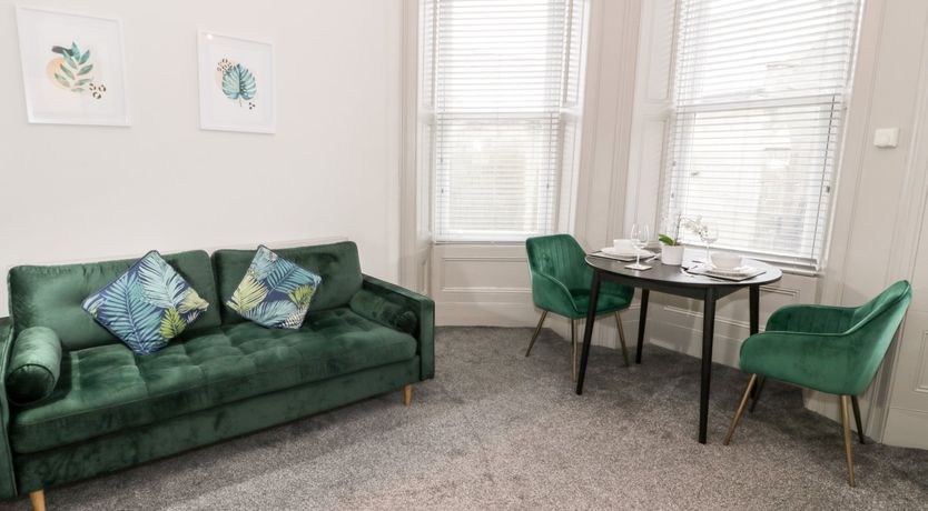 Photo of Emerald Suite