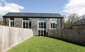 Photo of 2 Pensyflog Barns