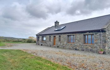 422 Ballyconneely  Holiday Cottage