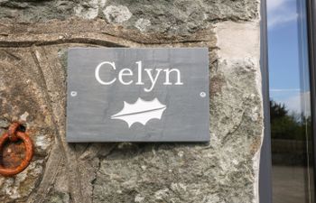 Tyddyn Sianel - Celyn Holiday Cottage