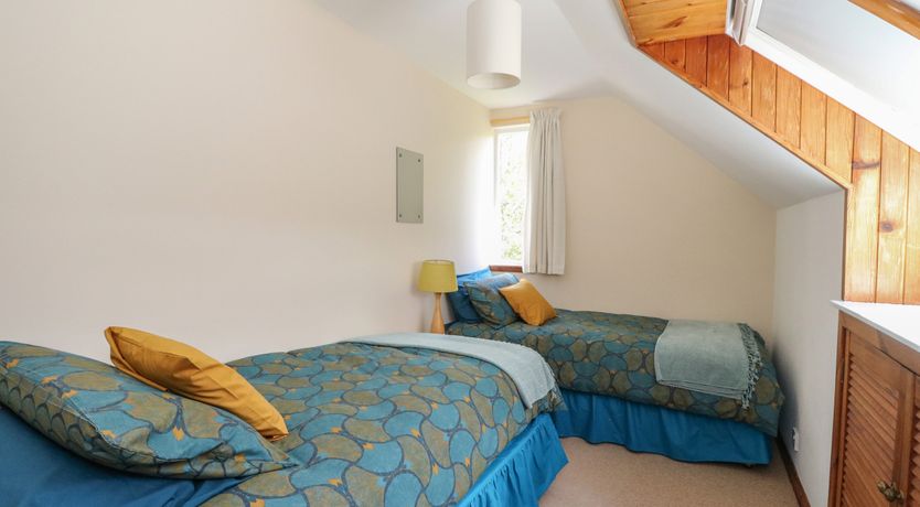 Photo of Upper Brackendale