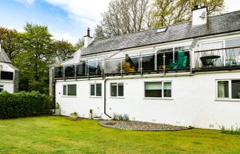 22 Glyn Y Mor Holiday Cottage