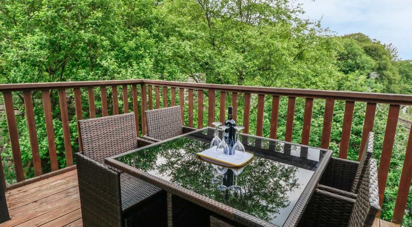 Photo of 19 Honicombe Park