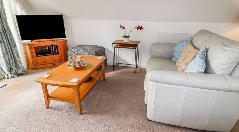 Photo of 19 Honicombe Park