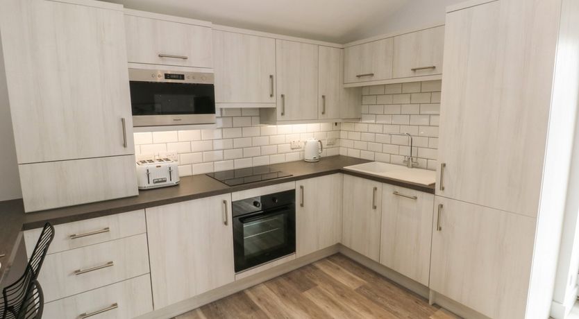 Photo of Caban Y Mor