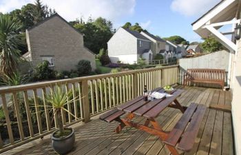 Waters Edge Holiday Cottage