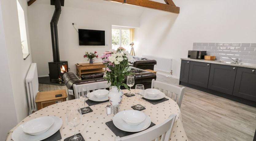 Photo of 1 Mountain View