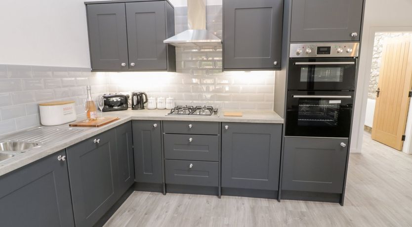 Photo of 1 Mountain View