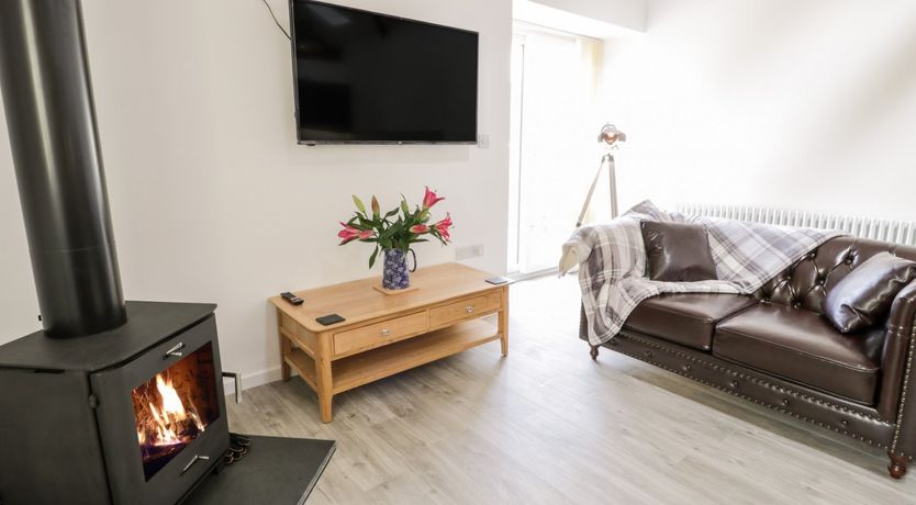 Photo of 1 Mountain View