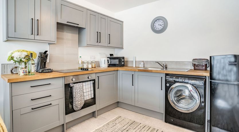 Photo of 76A Mackworth Road