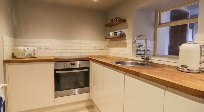 Photo of Dunning, The Mount