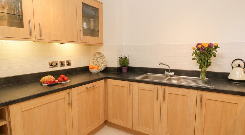 Photo of Sail Away, 17 Union Mill