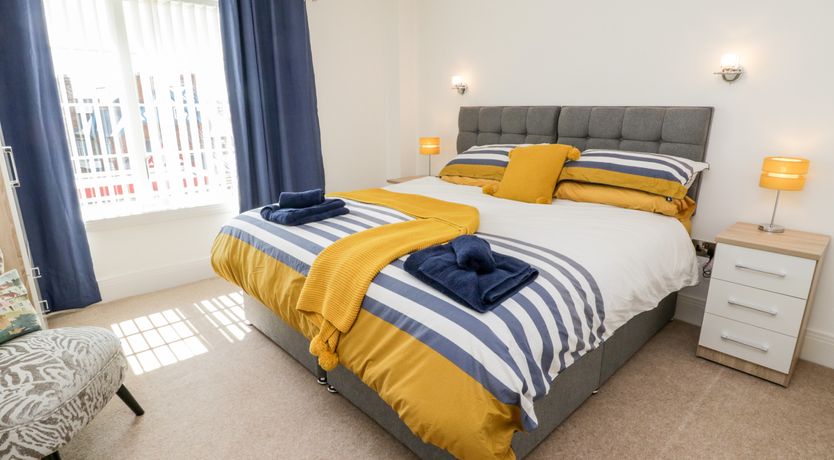 Photo of Sail Away, 17 Union Mill