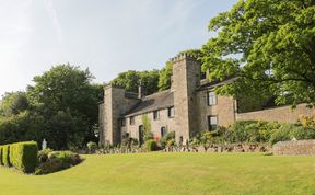 Photo of Fernhill Castle