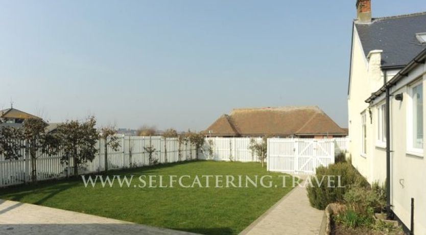 Photo of The Blue House