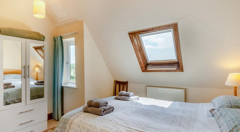 Photo of 2 Bed in Kingsbridge