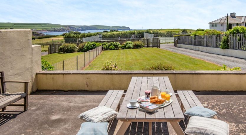 Photo of 2 Bed in Kingsbridge