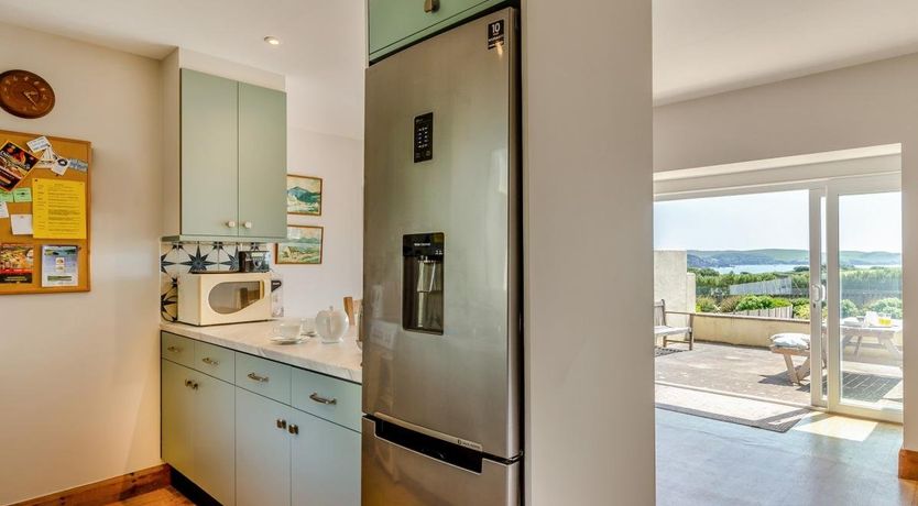 Photo of 2 Bed in Thurlestone