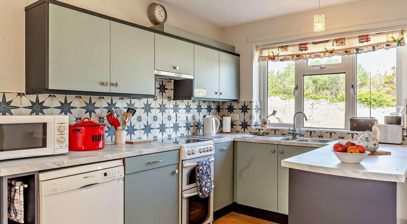 Photo of 2 Bed in Kingsbridge