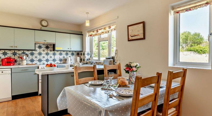 Photo of 2 Bed in Thurlestone