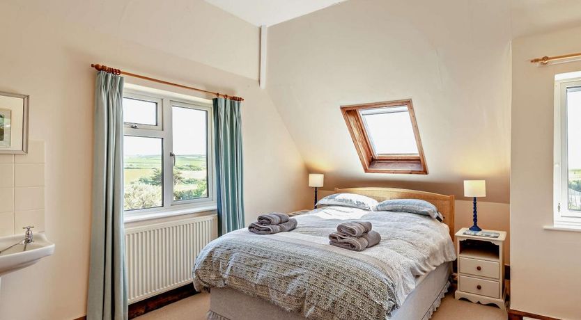 Photo of 2 Bed in Thurlestone