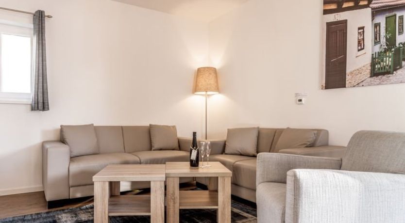 Photo of Lakeside Village 8 (+ sauna)