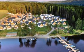 Photo of Lakeside Village 8 (+ sauna)