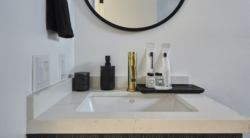 Photo of Graffito Uno