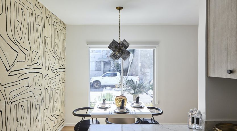 Photo of Graffito Uno