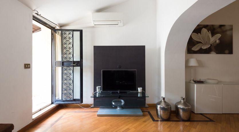 Photo of Roman Standard